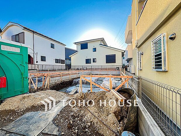 表現された空間は豊かな光と風を纏い、暮らしの時間を豊かにしてくれます。