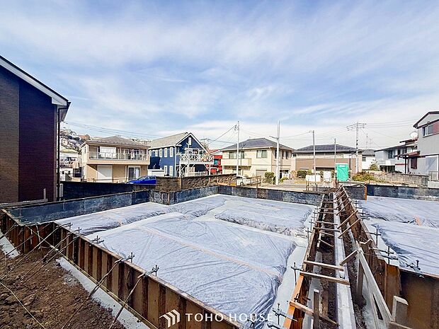 風を感じ青い空から太陽の恵みを感じるロケーション。