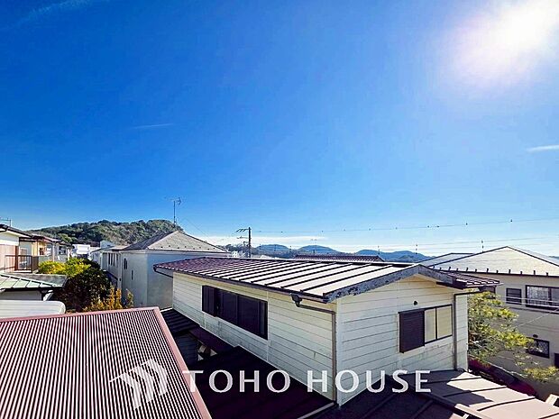 開放的で気持ちの良い眺望と青い空を満喫できます。