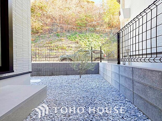 毎日の暮らしの中に癒しを与えてくれるお庭スペース