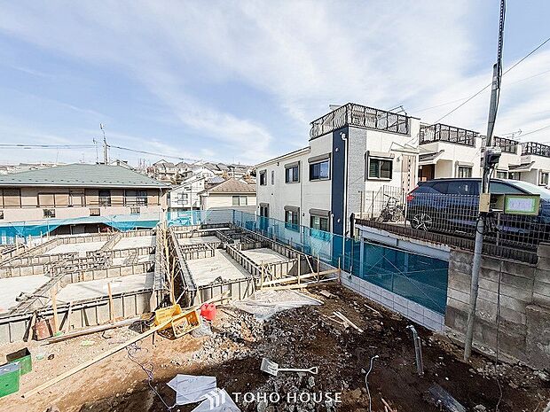 閑静な住宅地で小さなお子様がいるご家族にも安心な住環境が魅力です。