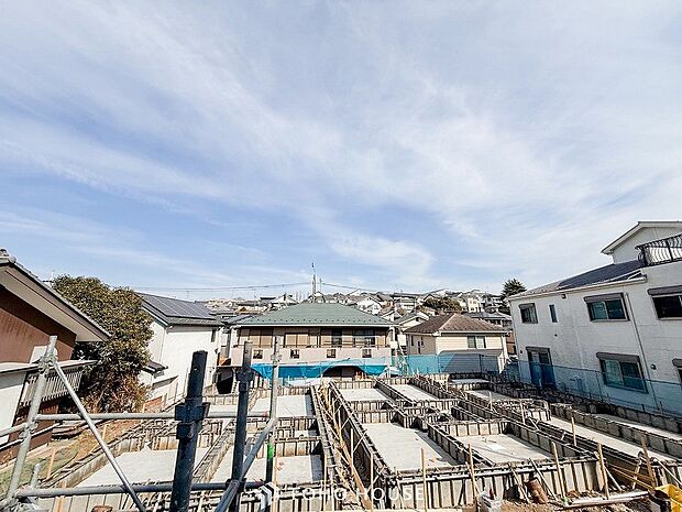 閑静な住宅街の一角、ひと時のくつろぎが生まれ、ゆっくりと愛着が育まれていきます。