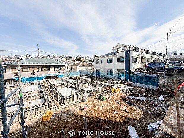 カースペースもゆとりある空間を保っています。