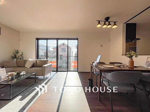 家は、ただ生活する場ではなく、暮らしを愉しく、快適にする場所。家族の会話も弾む空間に。