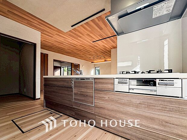 家族の健康を支えるキッチン。毎日使う場所だから気持よく使えて、居心地の良い空間に。