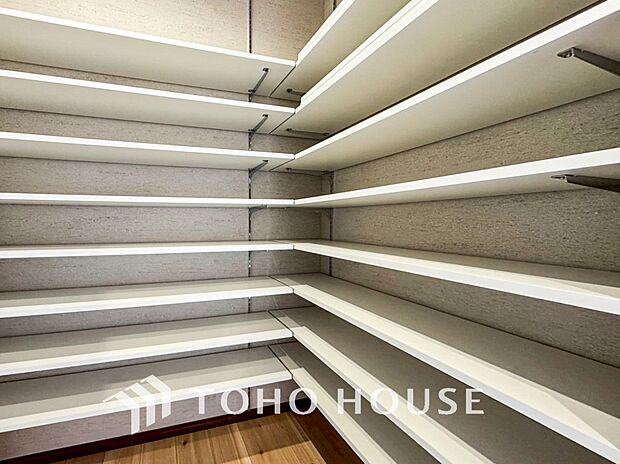 暮らし心地を大きく左右する収納を適材適所に配置し、使い勝手を考慮しました。