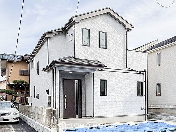 閑静な住宅街の一角、ひと時のくつろぎが生まれ、ゆっくりと愛着が育まれていきます。