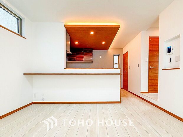 美味しいお料理も楽しいお喋りもキッチンを中心に広がります。