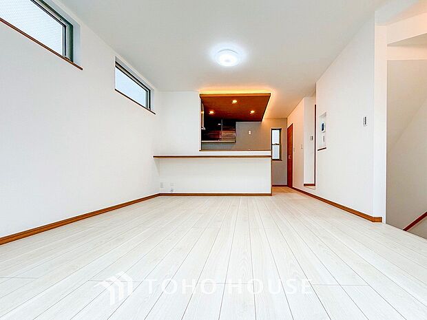 ここにはみんなが集い、食事と楽しい会話が始まるスペース。