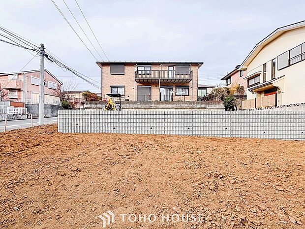 表現された空間は豊かな光と風を纏い、暮らしの時間を豊かにしてくれます。