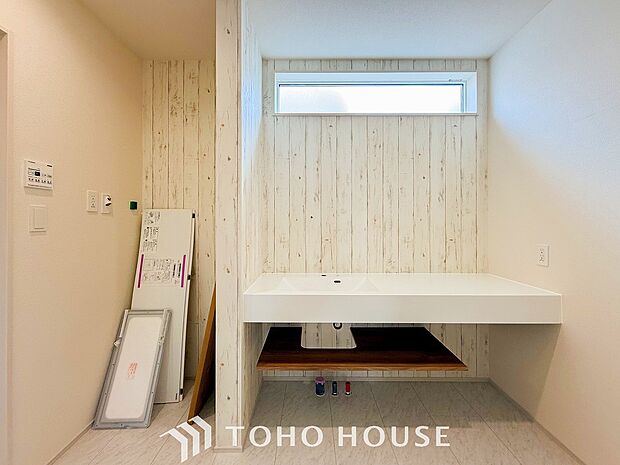 洗面台・洗面所清潔感のあるプライベート空間は、身だしなみチェックや肌のお手入れに最適です。