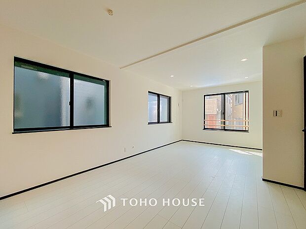 ここにはみんなが集い、食事と楽しい会話が始まるスペース。