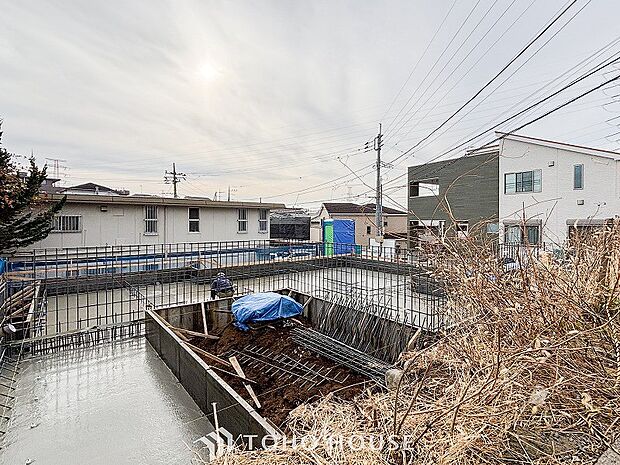 忙しく過ぎゆく日常を置き去るほど、ゆったりした時間が流れる住環境。