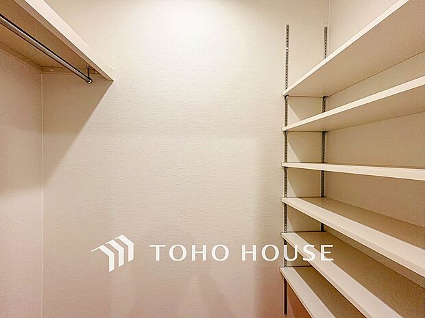 シューズインクローゼット完備でたくさんの靴をしっかり収納。