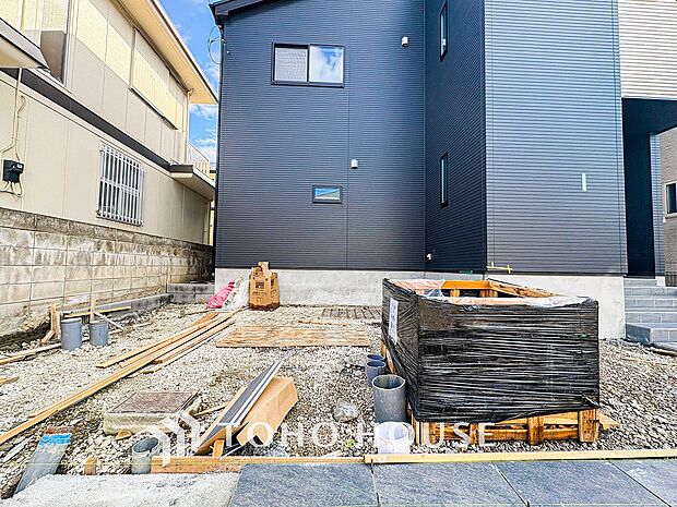 カースペースもゆとりある空間を保っています。