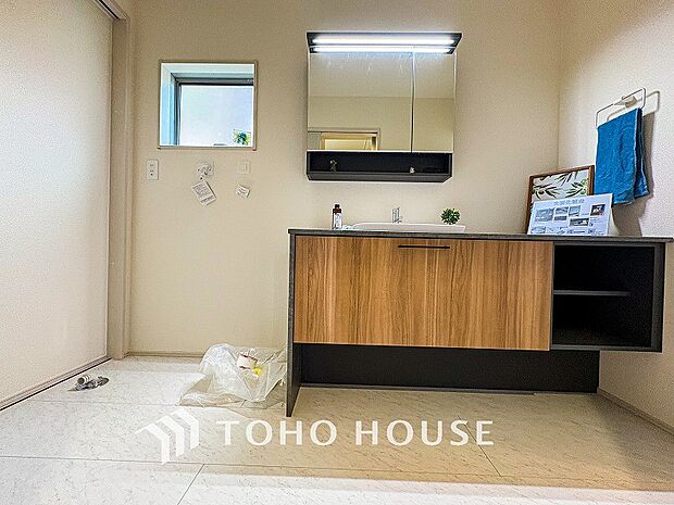 ご家族の1日が始まり、1日の終わりを締めくくる洗面空間。