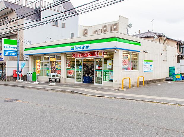 24時間営業ですので、急な買い物に便利です。