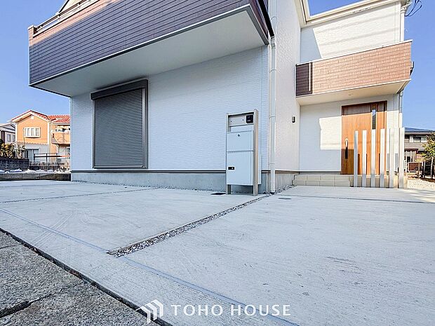 カースペースもゆとりある空間を保っています。