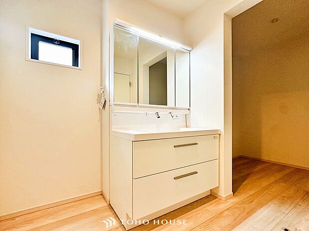 洗面台・洗面所ご家族の1日が始まり、1日の終わりを締めくくる洗面空間。