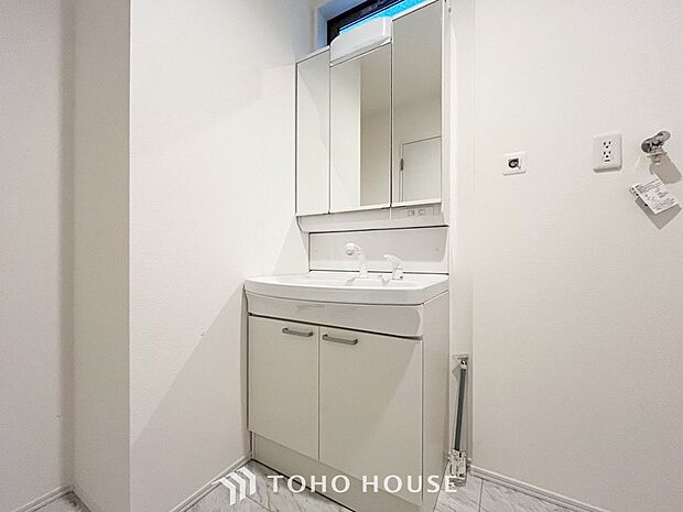 洗面台・洗面所ご家族の1日が始まり、1日の終わりを締めくくる洗面空間。