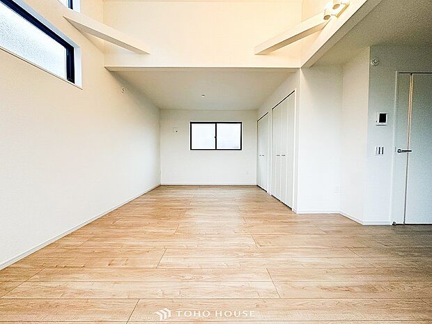 ご家族やお客様との時間など、多くの時を刻む空間。何気なく過ぎる時でさえも上質なひと時に。