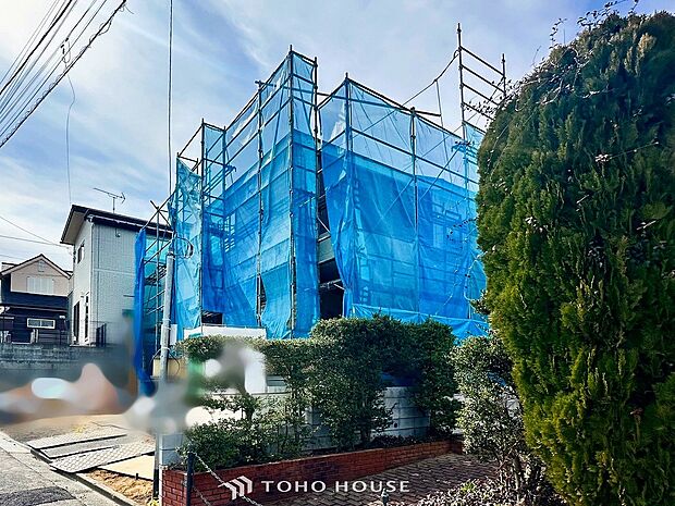 四季折々の自然を満喫できる寛ぎの時。街並み全体のデザインへこだわりはきっとご満足いただけるはず。