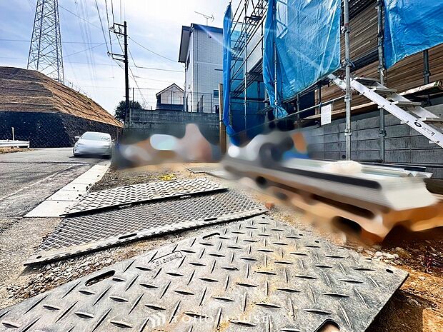 カースペースもゆとりある空間を保っています。