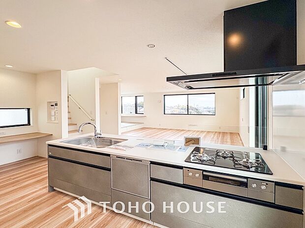 家族の健康を支えるキッチン。毎日使う場所だから気持よく使えて、居心地の良い空間に。