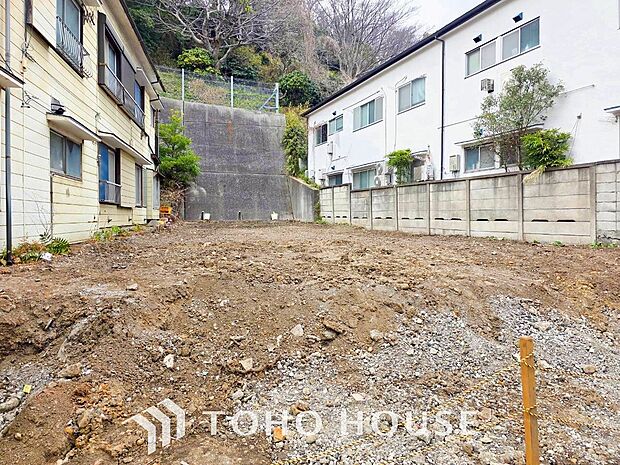 時間のゆとりと空間、爽やかな陽光がもたらす光と風を贅沢なまでに感じる暮らしが始まります。