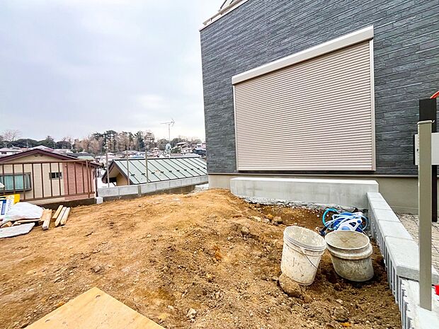 毎日の暮らしの中に癒しを与えてくれるお庭スペース。