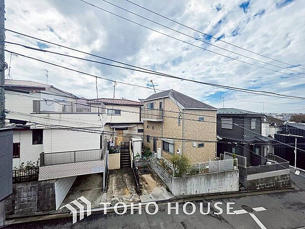 やわらかな陽射しがふりそそぎ、ゆったりした時間が流れます。