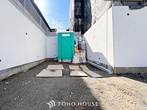 カースペースもゆとりある空間を保っています。