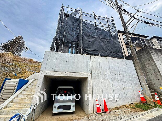 忙しく過ぎゆく日常を置き去るほど、ゆったりした時間が流れる住環境。