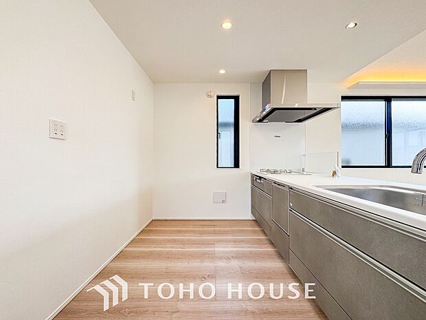 家族の健康を支えるキッチン。毎日使う場所だから気持よく使えて、居心地の良い空間に。