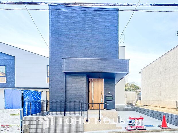 表現された空間は豊かな光と風を纏い、暮らしの時間を豊かにしてくれます。