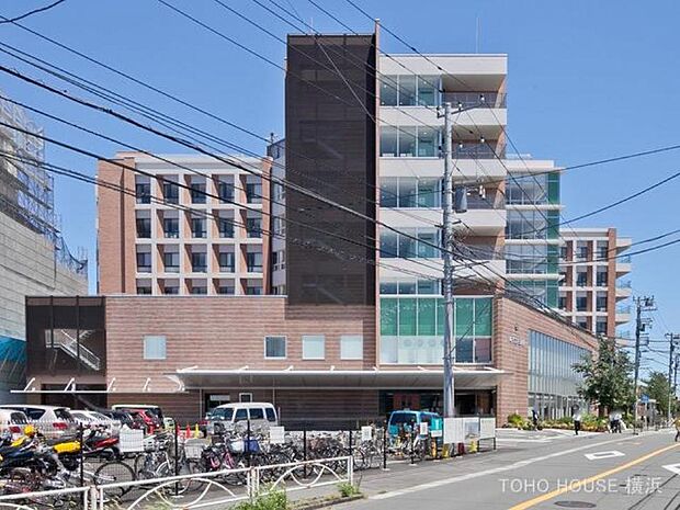 川崎市だけでなくすぐ近くの横浜市港北区日吉、高田地区の地域基幹病院。