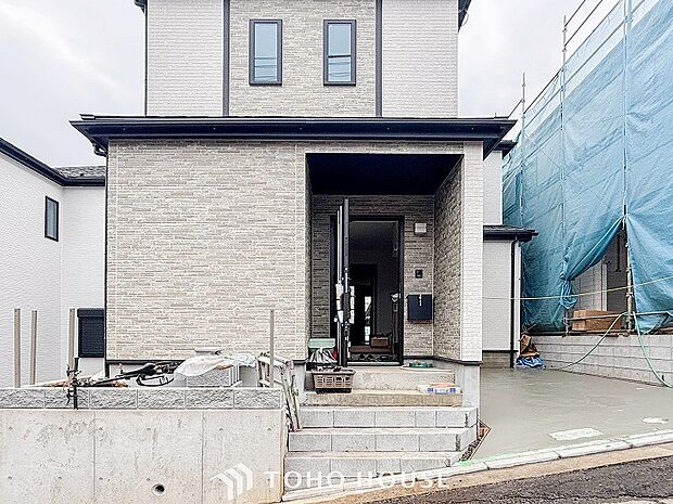 時間のゆとりと空間、爽やかな陽光がもたらす光と風を贅沢なまでに感じる暮らしが始まります。