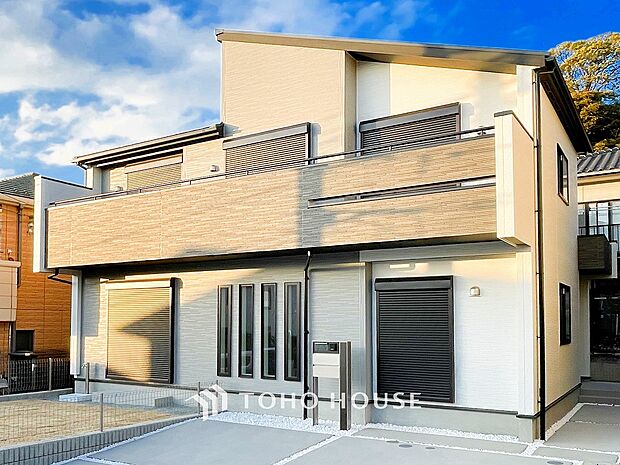 時間のゆとりと空間、爽やかな陽光がもたらす光と風を贅沢なまでに感じる暮らしが始まります。