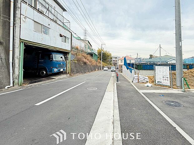 忙しく過ぎゆく日常を置き去るほど、ゆったりした時間が流れる住環境。