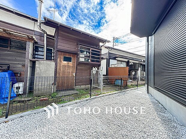 毎日の暮らしの中に癒しを与えてくれるお庭スペース。