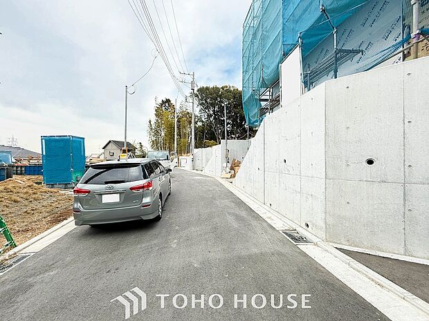 忙しく過ぎゆく日常を置き去るほど、ゆったりした時間が流れる住環境。