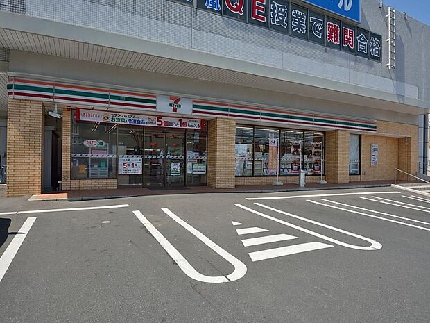 24時間営業ですので、急な買い物に便利です。