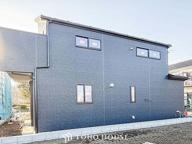 閑静な住宅地で小さなお子様がいるご家族にも安心な住環境が魅力です。