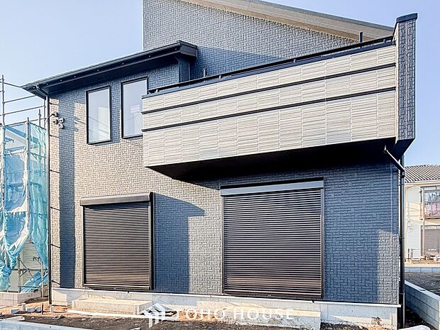 閑静な住宅街の陽当りに恵まれた土地で寛ぎに満ちた生活を。