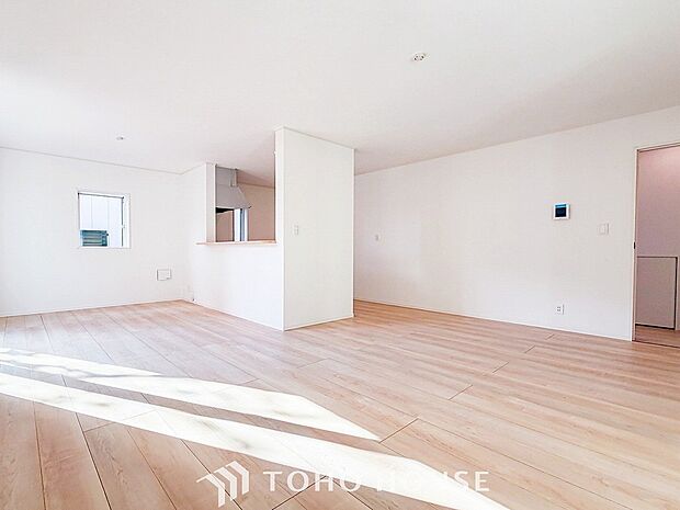 ここにはみんなが集い、食事と楽しい会話が始まるスペース。