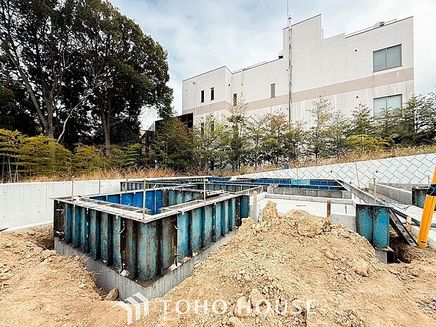 閑静な住宅地で小さなお子様がいるご家族にも安心な住環境が魅力です。