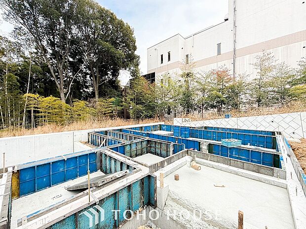 現地土地写真『快適』は「家」と「街」と「環境」が調和した時に訪れるだと改めて感じさせてくれます。