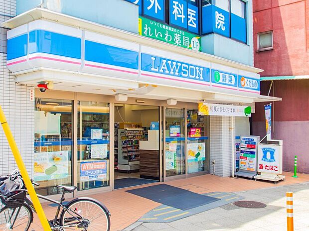 24時間営業ですので、急な買い物に便利です。