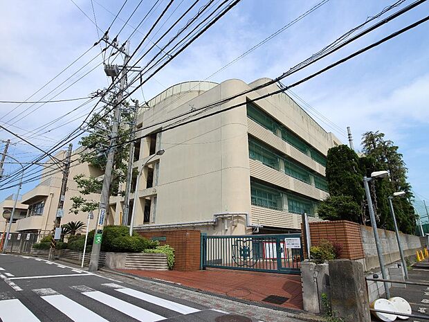 横浜市立平楽中学校