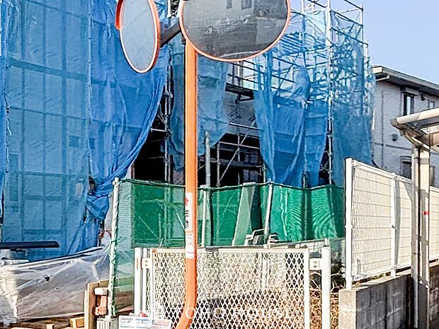 風を感じ青い空から太陽の恵みを感じるロケーション。